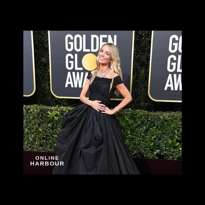 Golden Globes 2020_Red Carpet_Annabelle Wallis