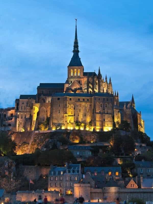 Visit Mont Saint Michel in France via Online Harbour